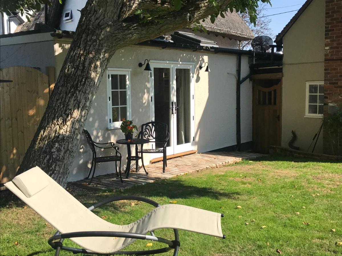 Corner House Luxury Bnb Little Dunmow Exterior photo